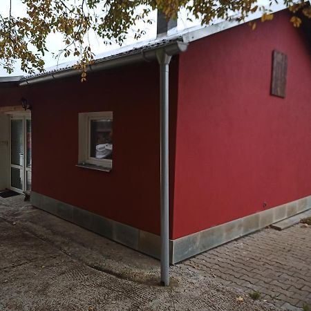 Na Cervene Louce 3- Economy Class Cheb Kültér fotó